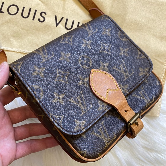 Authentic vintage Louis Vuitton monogram Cartouchiere  crossbody PM - Picture 2 of 10
